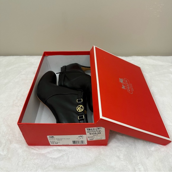 Coach Black Women’s Black Leather Salene Boots w Gold Ankle Bootie Heel Size 10 - Picture 13 of 16